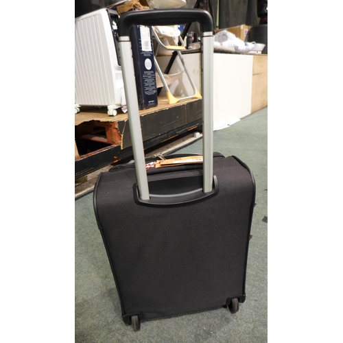 3330 - American Tourister 45cm Carry on Underseat Suitcase (320-87) *This lot is subject to VAT