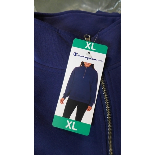 3007 - Small quantity of women's Champion Elite ¼ zip blue pullovers - size XL * this lot is subject to VAT