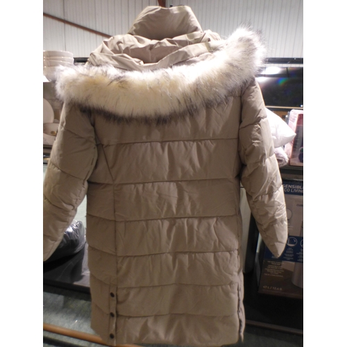 3344 - Women's light grey coloured DKNY hooded coat - size XL * this lot is subject to VAT