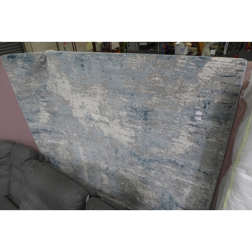 3464 - Centenno Blue & Cream Area Rug - 200 x 274cm  (317-167) *This lot is subject to VAT