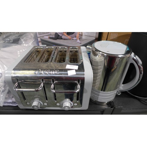 3306 - Dualit Grey Kettle & Toaster, Original RRP £114.99 + VAT (317-185/913) *This lot is subject to VAT