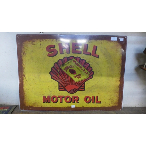 472 - A tin Shell advertising sign