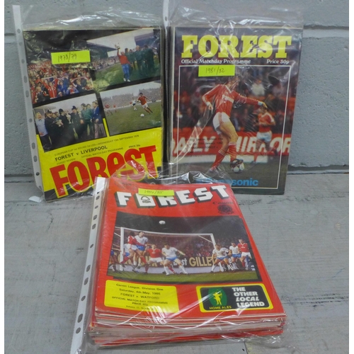 1086 - Approximately 170 Nottingham Forest football programmes, 1977-1985 including Cup Finals and European... 