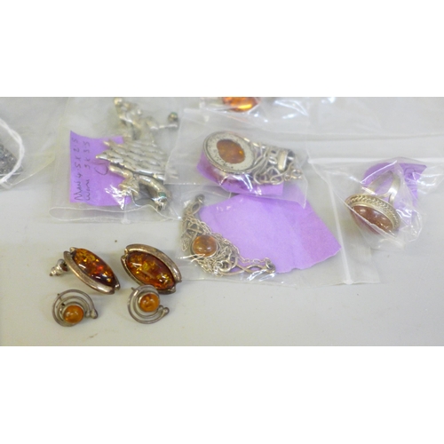 634 - Silver jewellery including necklaces, brooches, etc. (located in cabinet)