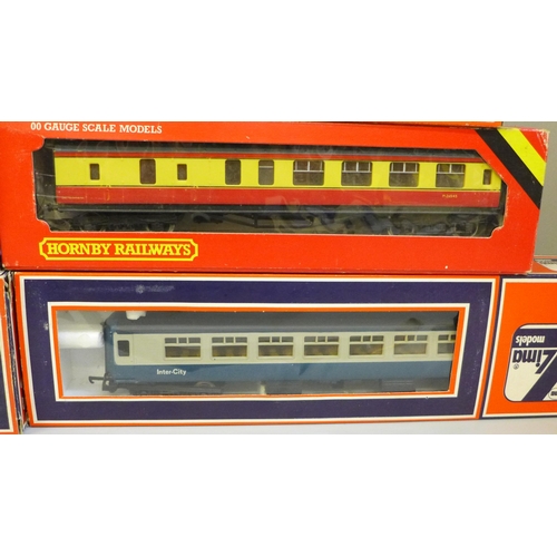 640 - A collection of 00 gauge model rail; Hornby R437 BR Coach composite, Lima models Clay Cross plank wa... 