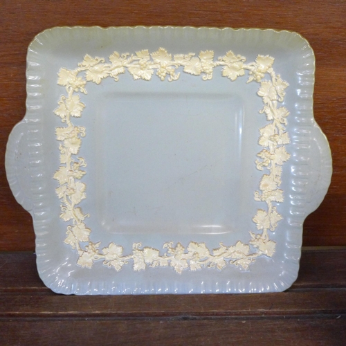 662 - Ten items of Wedgwood Jasperware and a Wedgwood Etruria tray