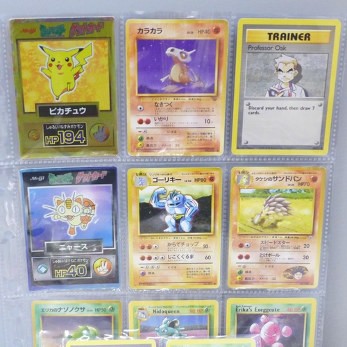 666 - Pokemon, 1999 base cards and card holders