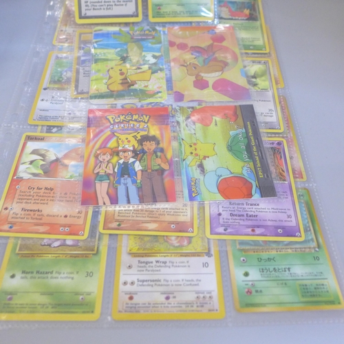 666 - Pokemon, 1999 base cards and card holders