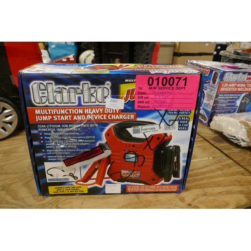 2367 - A Clarke Jump Start 12/24 Li multi function heavy duty car jump start and device charger (7783) * th... 