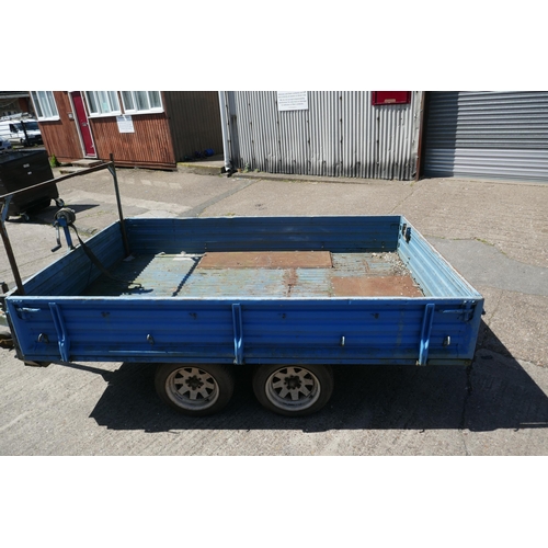 2378 - A twin axle 6 x 9ft metal body trailer with hand winch, trailer light board, hand brake, drop sides ... 