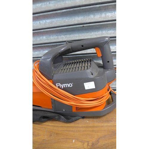 2226 - A Flymo GardenVac blower vac