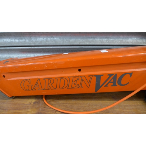 2226 - A Flymo GardenVac blower vac