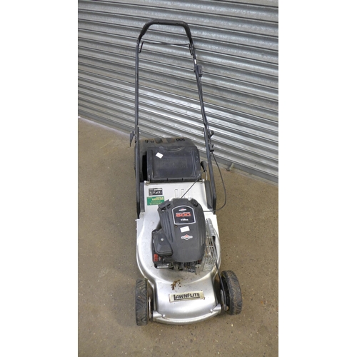 2250 - A lawnflite push petrol lawn mower with roller (LF43PBR) - W