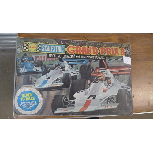 2287 - A quantity of Scalextric and other slot racing games including Grand Prix 8, Austen Rover Class Cham... 