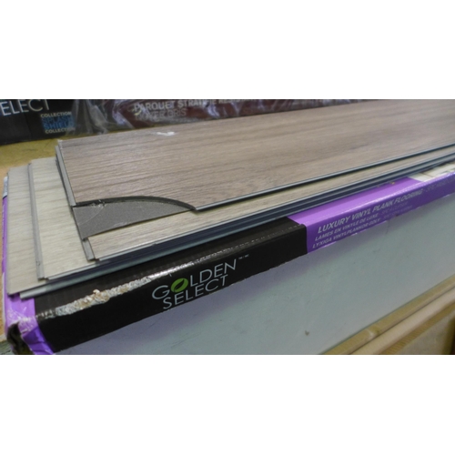 3082 - A pack of Oyster Vinyl Flooring     (321-291) *This lot is subject to VAT