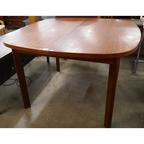 27 - A G-Plan Sierra teak extending dining table