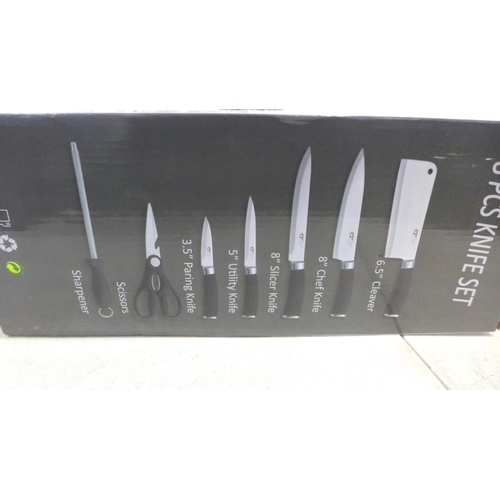 2056 - A CF 8-piece knife set with stand