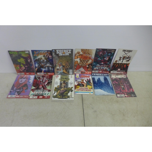 2085 - A collection of approximately 50 comics featuring mainly Marvel and other Super Hero comics