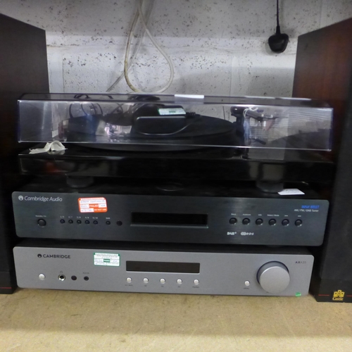 2125 - A quantity of stereo equipment including a Cambridge audio Azur 651T AM/FM/DAB tuner, a Cambridge AX... 