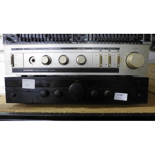 2138 - A quantity of stereo equipment including a Soundmaster EX3 stereo electronic crossover unit, an Ultr... 