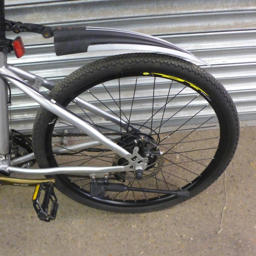 2176 - A Cyclamatic CX1 Powerplus electric bike - no battery or charger - Police repossession