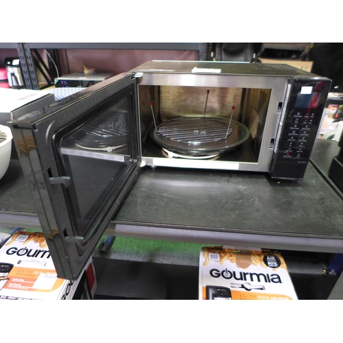 3372 - Panasonic Combi microwave - Model Nn-Ct56Jbbpq , original RRP £164.99 + VAT (321-218) *This lot is s... 