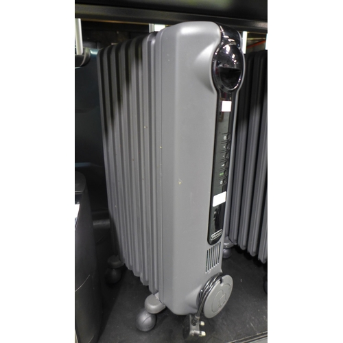 3382 - Delonghi Oil Filled Grey Radiator - Model Trrso715E.G (321-30) *This lot is subject to VAT