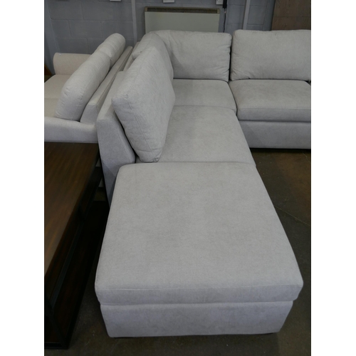 1458 - A Thomasville Rockford Light Grey 6 Piece Modular Fabric Sofa with Power Footrests, Original RRP £14... 