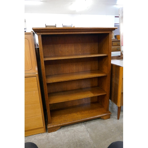 101 - An oak open bookcase