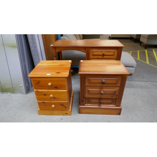 1497 - Two three drawer bedside chests and a pine four drawer dressing table