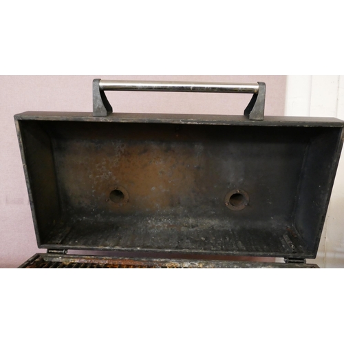 1516 - Masterbuilt 36  BBQ Charcoal Grill, Original RRP £266.66 + VAT (4201-21) *This lot is subject to VAT