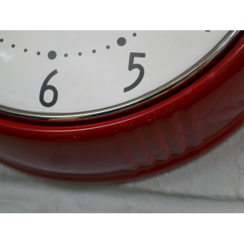 1412A - A Red retro style wall clock