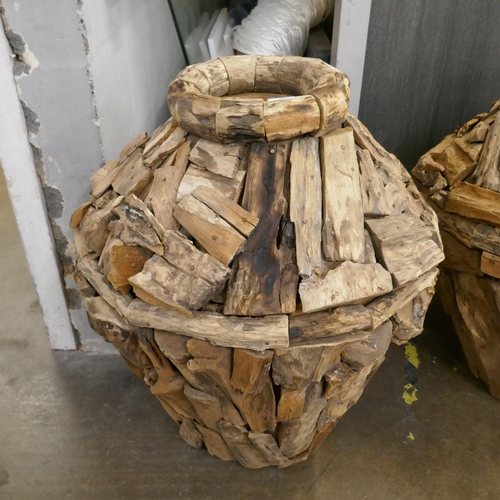 1328 - A rustic teak planter