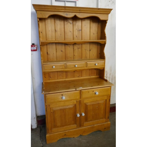 136 - A Victorian style pine dresser