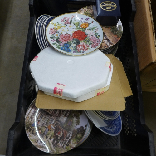 1010 - Five boxed of mixed collectors plates, some with boxes **PLEASE NOTE THIS LOT IS NOT ELIGIBLE FOR IN... 