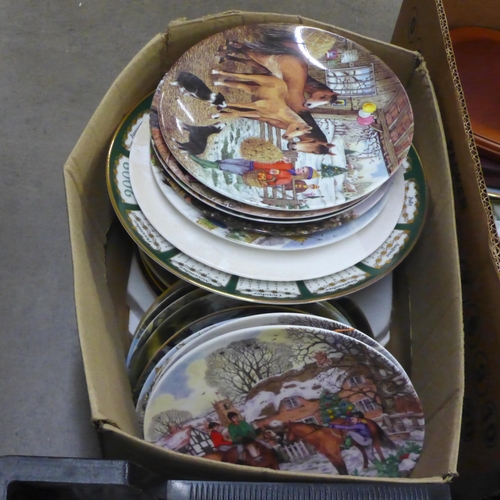 1010 - Five boxed of mixed collectors plates, some with boxes **PLEASE NOTE THIS LOT IS NOT ELIGIBLE FOR IN... 