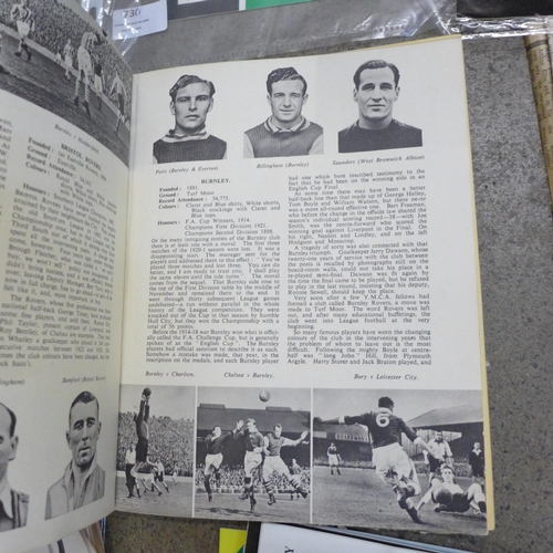 730 - A collection of Notts County FC ephemera including newspaper cuttings, a Tommy Lawton annual and a c... 