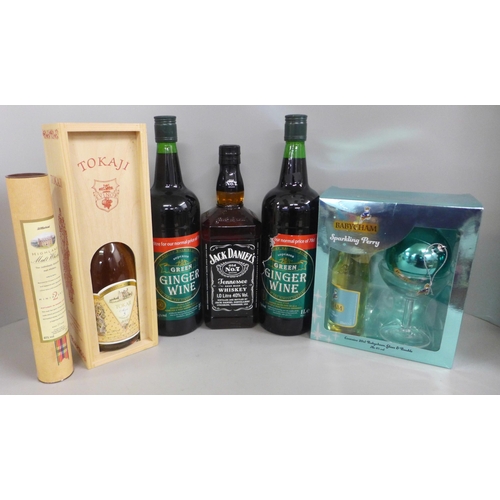 767 - A bottle of Jack Daniels, whisky miniatures, ginger wine, Tokaji and Babycham, etc. **PLEASE NOTE TH... 