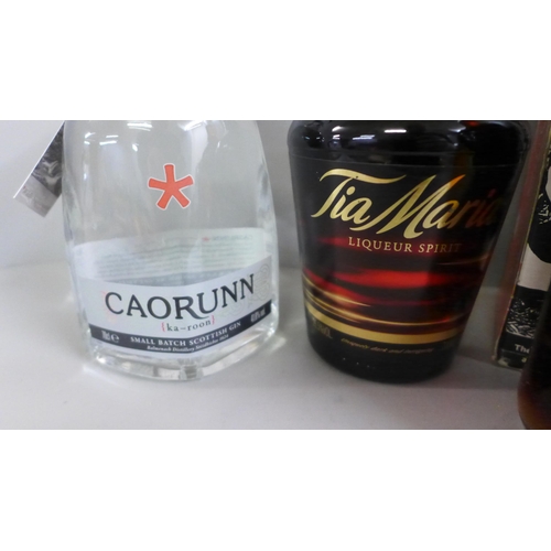 769 - A bottle of Caorunn Scottish Gin, a bottle of Tia Maria, Afri Koko and Baror de Brau (4) **PLEASE NO... 