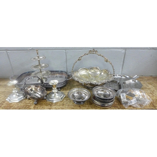 782 - A collection of silver plated items including a gallery tray, a pair of candlesticks, an Art Nouveau... 