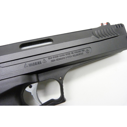 794 - A Weihrauch HW 40 PCA air pistol