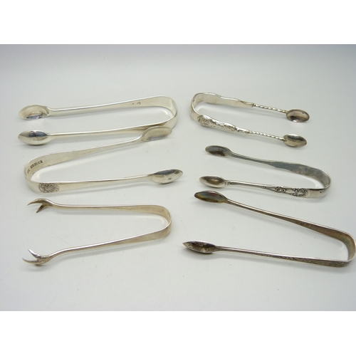 806 - Six pairs of silver sugar tongs, 105g