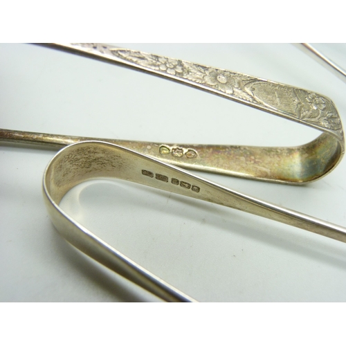 806 - Six pairs of silver sugar tongs, 105g