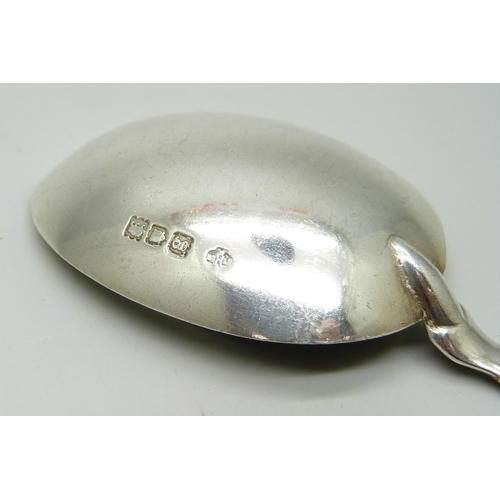 813 - A silver Apostle spoon, London 1902, 49g