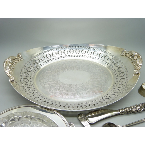 814 - Three silver spoons, 37g, together with a collection of silver plated items including a mother of pe... 