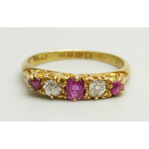 870 - An 18ct gold, ruby and diamond ring, London 1915, 2.5g, K/L