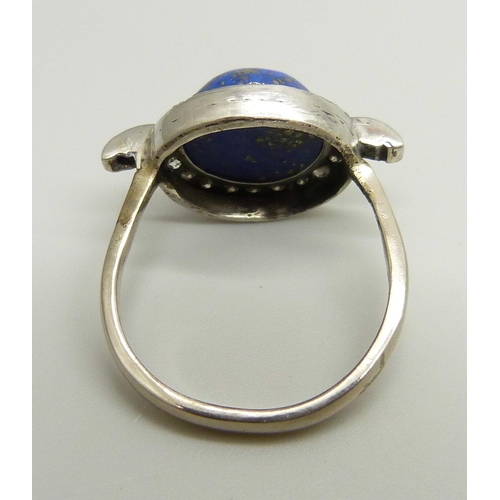 872 - An 18ct white gold Art Deco style lapis lazuli and diamond ring, 7.1g, U