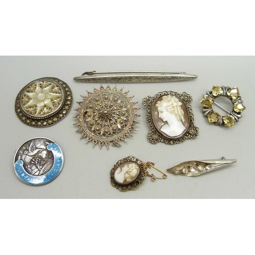 905 - A silver Arthur Johnson Smith lily of the valley brooch, a silver brooch set with citrines, an engra... 