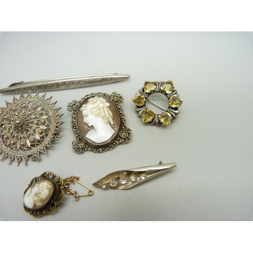 905 - A silver Arthur Johnson Smith lily of the valley brooch, a silver brooch set with citrines, an engra... 