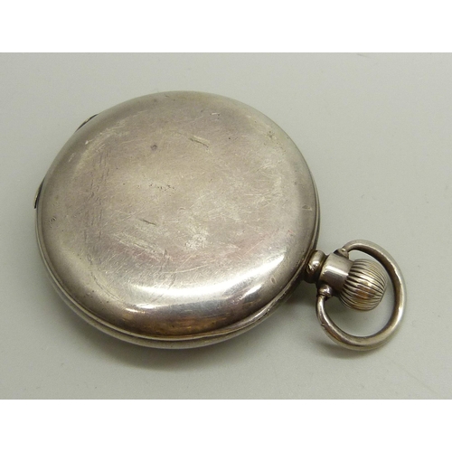 906 - A silver cased pocket watch, Birmingham, 1918